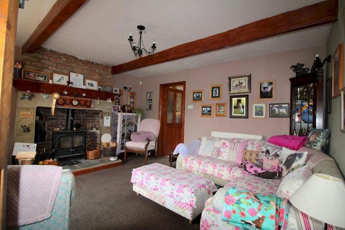 2 Bedroom Semi-Detached House For Sale In Droughts Lane, Prestwich, Manchester, M25