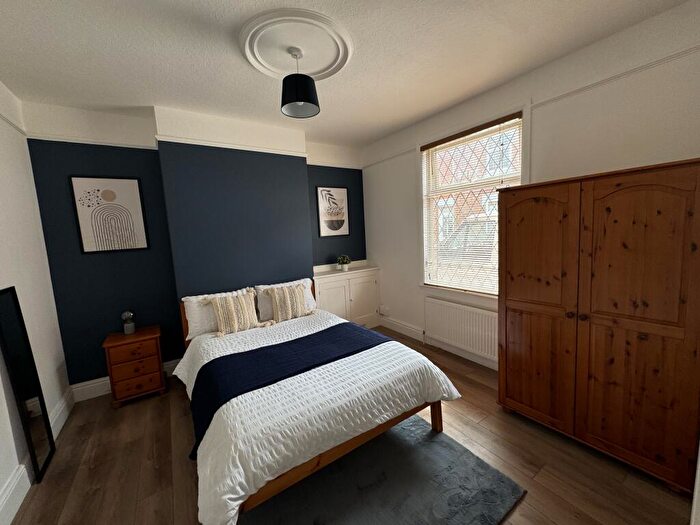 1 Bedroom House To Rent In King Street, Kettering, NN16