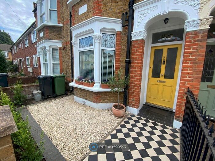 3 Bedroom Terraced House To Rent In Engleheart Road, London, SE6