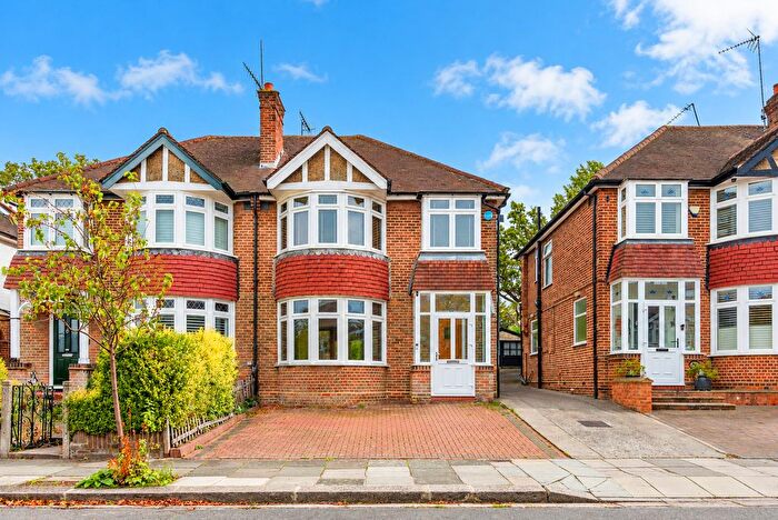 3 Bedroom Semi-Detached House For Sale In Ainsdale Road, London, W5