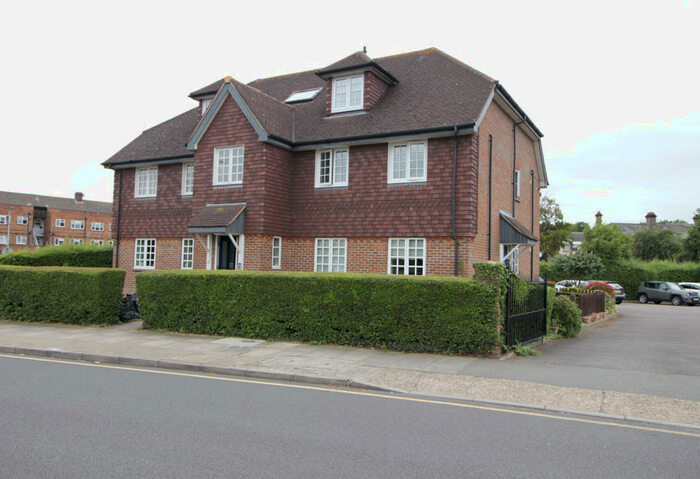 2 Bedroom Apartment To Rent In Thanet Road, Bexley, DA5