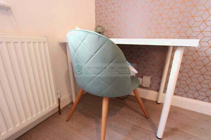 1 Bedroom Apartment To Rent In Goldings Crescent, Hatfield, AL10