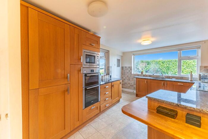 3 Bedroom Detached House For Sale In Lumley Road, Kendal, LA9