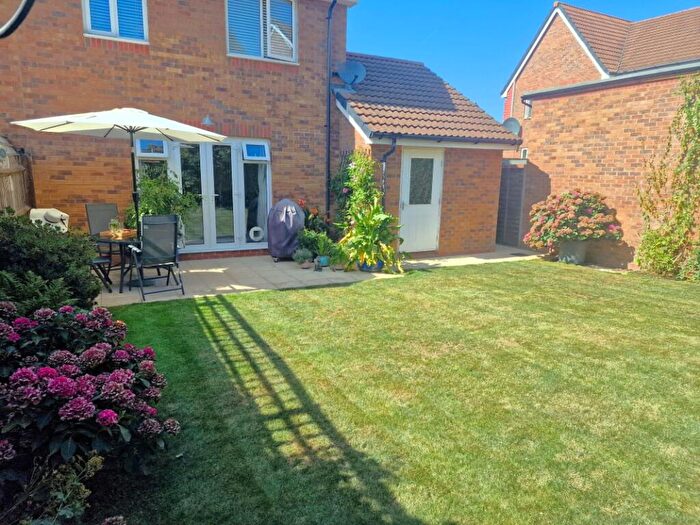 4 Bedroom Semi-Detached House For Sale In Raven Road, Didcot, OX11