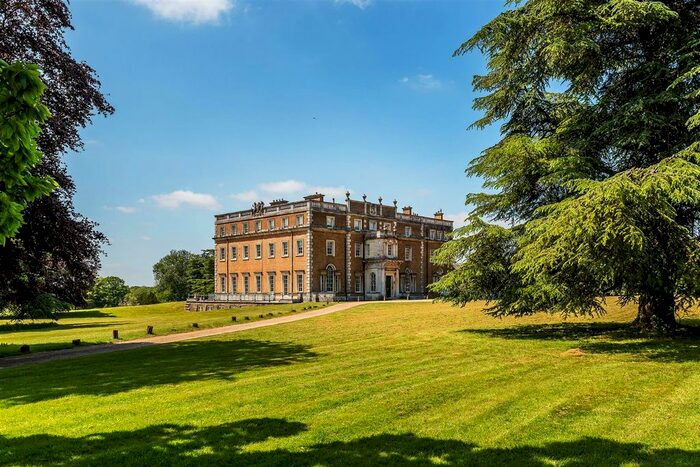 5 Bedroom Flat For Sale In Peper Harow Park, Peper Harow, Godalming, GU8