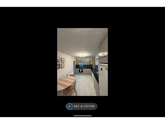 4 Bedroom Terraced House To Rent In Pearscroft Road, Fulham, SW6