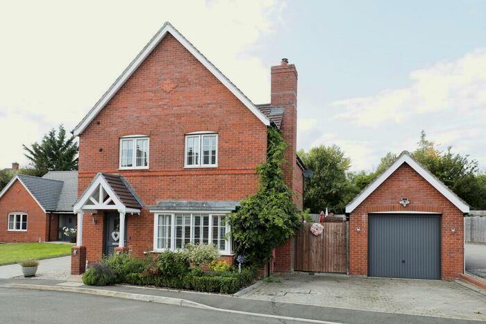 4 Bedroom Detached House For Sale In Victor Close, Gaydon, Warwick, Warwickshire, CV35