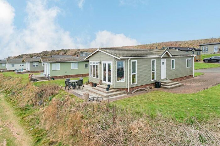 2 Bedroom Mobile/park Home For Sale In Sauchope Links Caravan Site, Crail, Anstruther, KY10