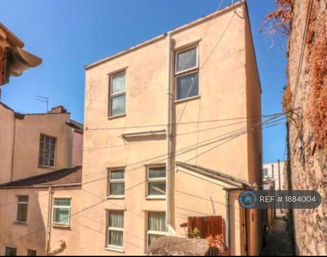 2 Bedroom Semi-Detached House To Rent In Highbury Road, Weston-Super-Mare, BS23