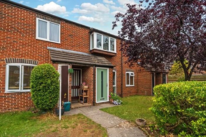 2 Bedroom Maisonette For Sale In King James Way, Henley-On-Thames, RG9