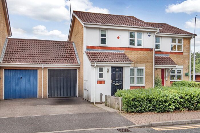 3 Bedroom Semi-detached House For Sale In Blackmead, Riverhead, Sevenoaks, Kent, TN13