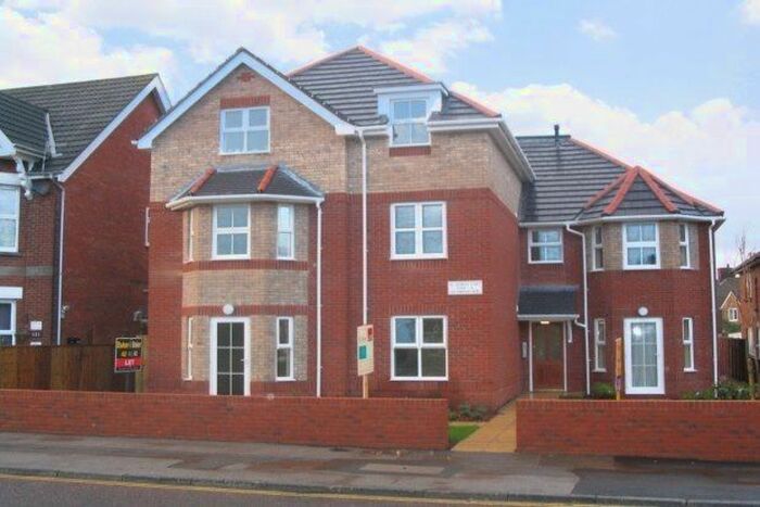 2 Bedroom Flat To Rent In Longfleet Road, Poole, BH15