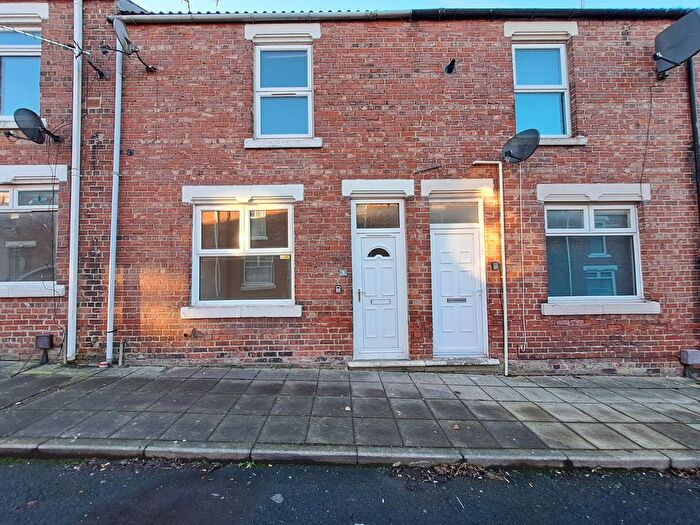 2 Bedroom Terraced House To Rent In George Street, Shildon, DL4