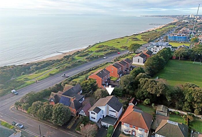 3 Bedroom Apartment For Sale In Ravine Road, Boscombe Manor, Bournemouth, Dorset, BH5