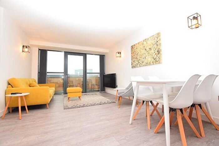 2 Bedroom Apartment To Rent In West One Panorama, Fitzwilliam Street, S1