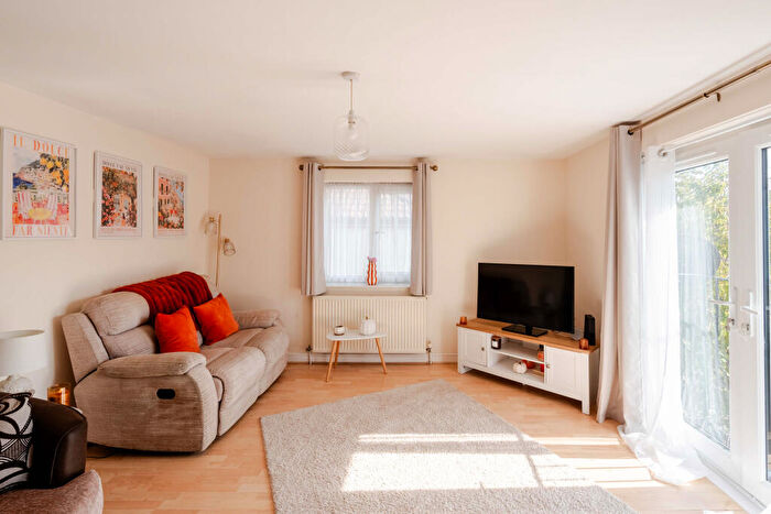 2 Bedroom Flat For Sale In Brook Court, Whitchurch Road, Bishopsworth, Bristol, BS13