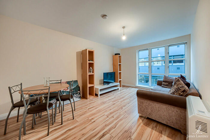 1 Bedroom Apartment For Sale In Hallmark Apartments, Newhall Hill, Jewellery Quarter, B1