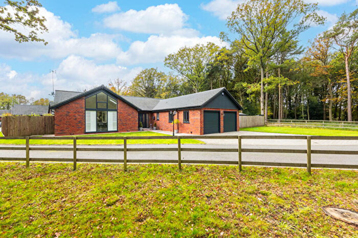 3 Bedroom Bungalow For Sale In Curr Lane, Upper Bentley, Worcestershire, B97