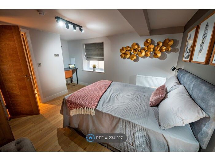 1 Bedroom Flat To Rent In Chatham Street, Reading, RG1