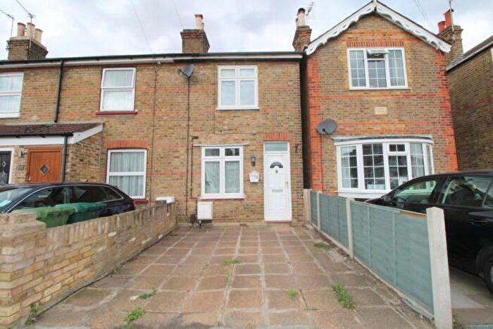 2 Bedroom Terraced House To Rent In Adelaide Road, Ashford, TW15