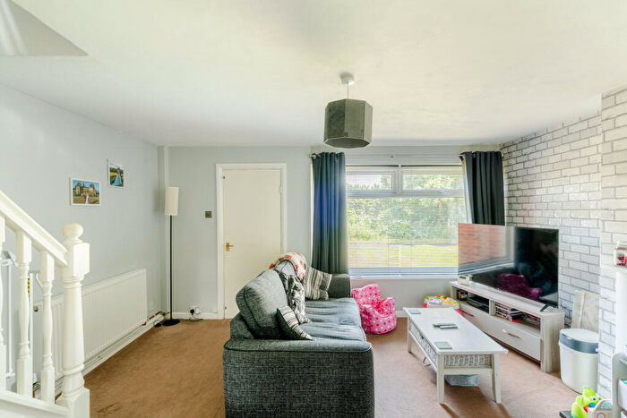 3 Bedroom Terraced House For Sale In Longwood, Broomhill, Bristol, BS4