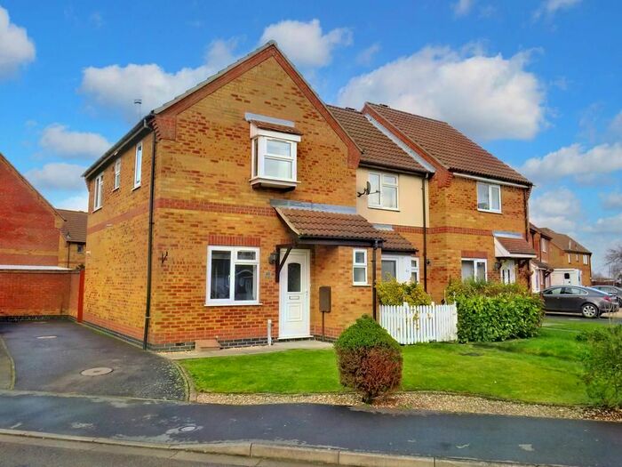 3 Bedroom End Of Terrace House To Rent In Wing Drive, Boston, PE21