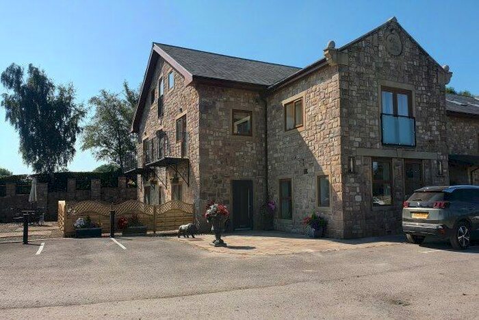 4 Bedroom Flat To Rent In Bury Lane, Chorley, PR6