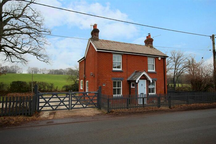 3 Bedroom Detached House To Rent In Winsor Road, Winsor, Southampton, SO40