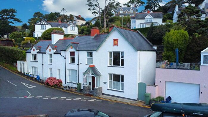 2 Bedroom Semi-Detached House For Sale In Aberdovey, Gwynedd, LL35