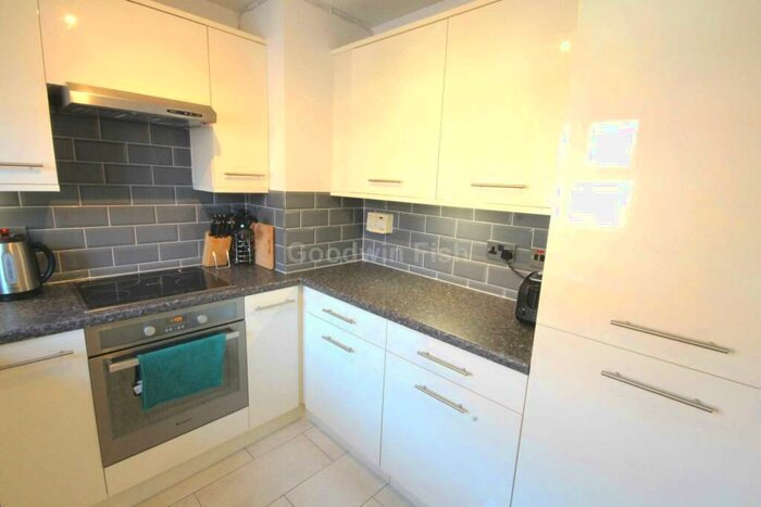 1 Bedroom Apartment To Rent In Slate Wharf, Manchester, M15