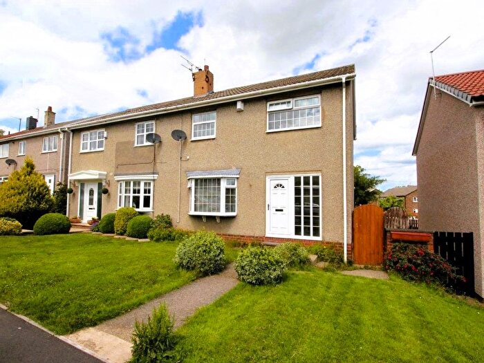 3 Bedroom Semi-Detached House To Rent In Acre Rigg Road, Peterlee, SR8