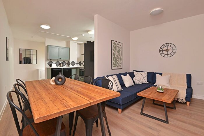 5 Bedroom Property To Rent In Flat, Isca Lofts, Exeter, EX4