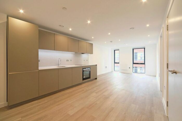 1 Bedroom Flat To Rent In Lionel Street, Birmingham, B3