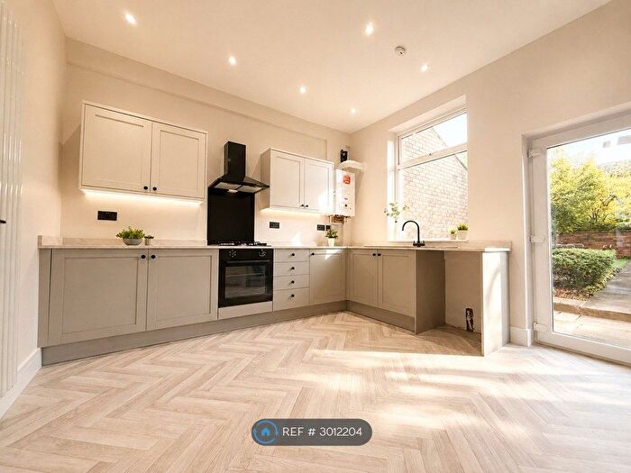 2 Bedroom Terraced House To Rent In Foxdenton Lane, Oldham, OL9