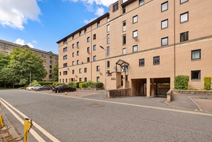1 Bedroom Flat To Rent In Parsonage Square, Merchant City, Glasgow, G4