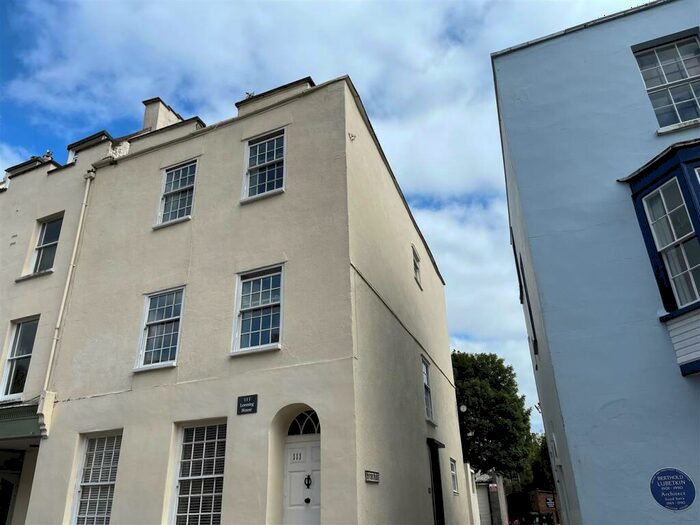 2 Bedroom Flat To Rent In Princess Victoria Street, Clifton, Bristol, BS8