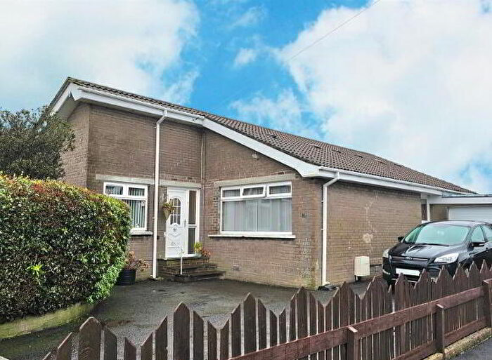 3 Bedroom House For Sale In Milebush Park, Carrickfergus, BT38