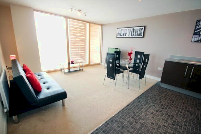 1 Bedroom Flat To Rent In South Row, Milton Keynes, MK9
