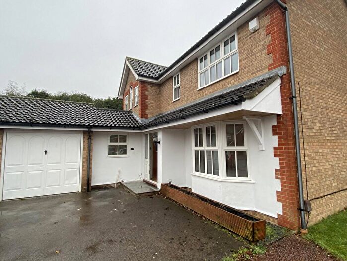 4 Bedroom Detached House To Rent In Bedgebury Close, Rochester, ME1