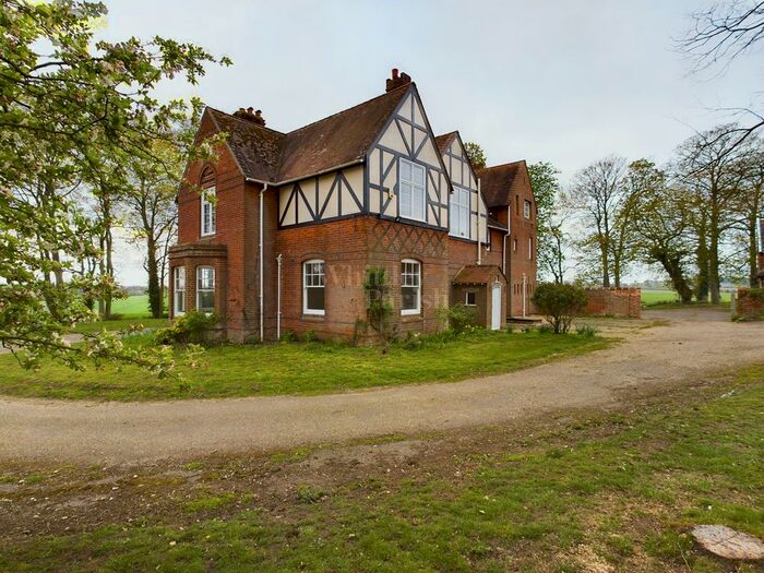 5 Bedroom Property To Rent In Lower Street, Billingford, Diss, IP21