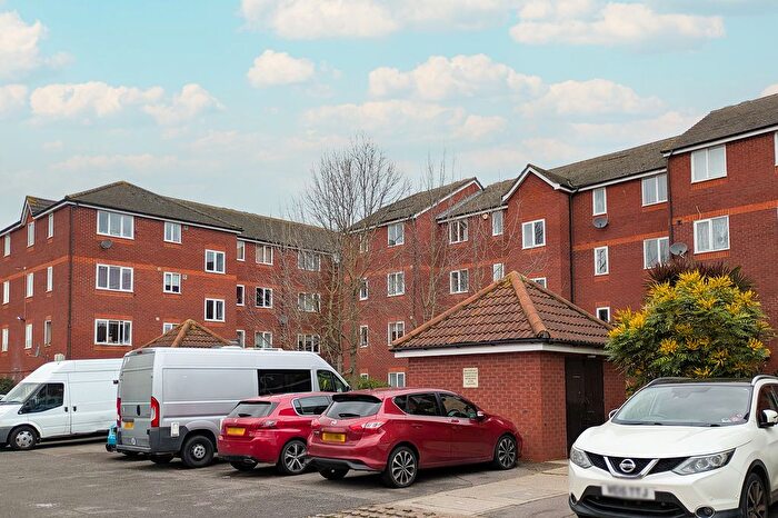 1 Bedroom Flat To Rent In Bywater House, Harlinger Street, London, SE18