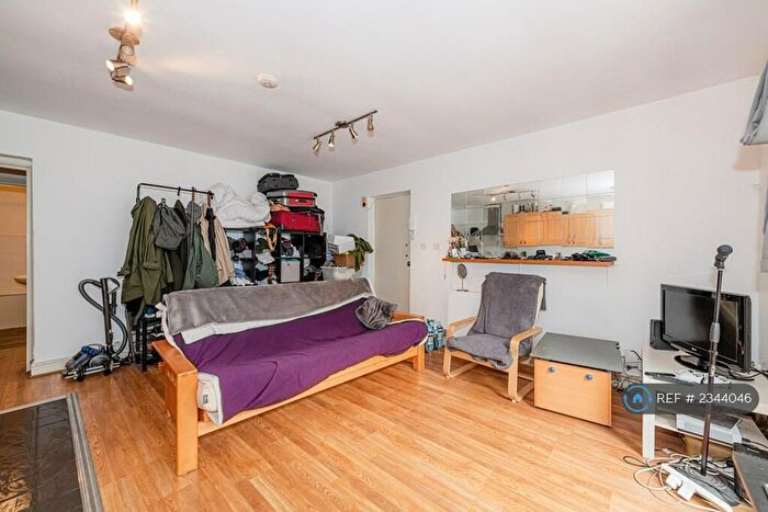 1 Bedroom Flat To Rent In Tottenham Lane, London, N8