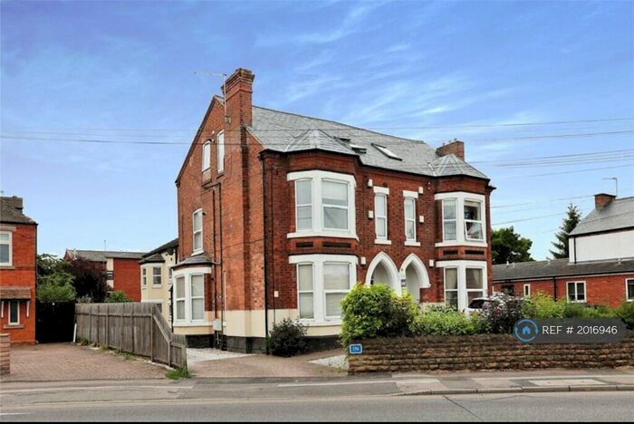 2 Bedroom Flat To Rent In Melton Road, West Bridgford, Nottingham, NG2