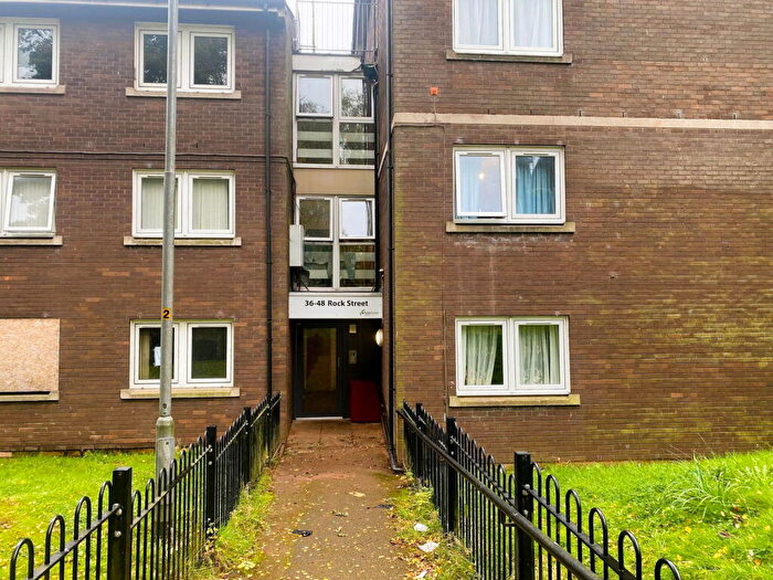 2 Bedroom Flat For Sale In Rock Street, Oldham, OL1
