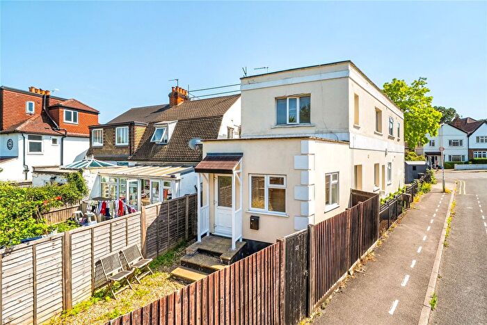 1 Bedroom Maisonette For Sale In Surbiton, KT5