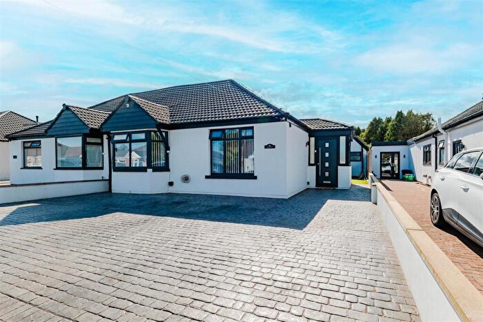 4 Bedroom Semi-Detached Bungalow For Sale In Cae Leon, Barry, CF62