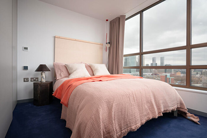 1 Bedroom Flat To Rent In Balfron Tower, St Leonards Road, London, E14