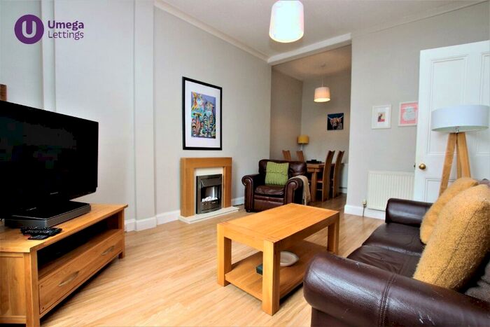 1 Bedroom Flat To Rent In Hermand Street, Slateford, Edinburgh, EH11
