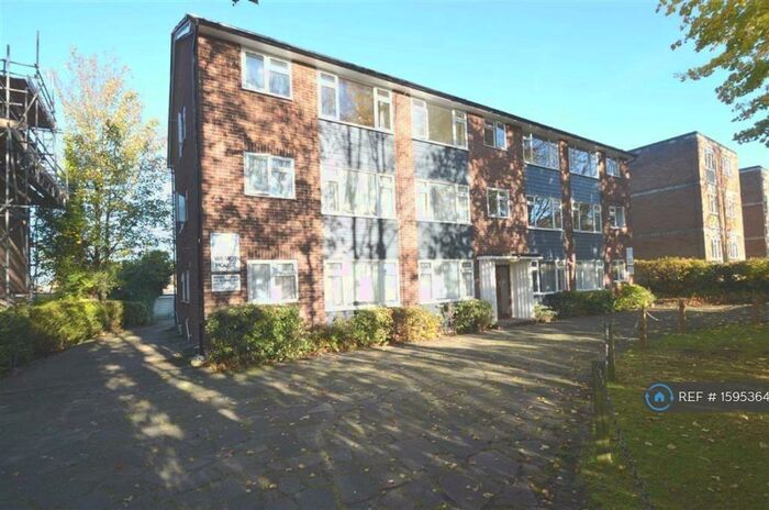 1 Bedroom Flat To Rent In Wilmot House, Sutton, SM2