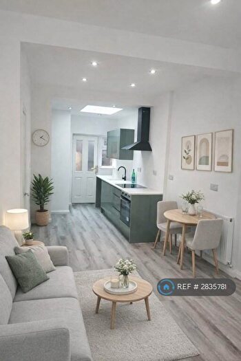 2 Bedroom Terraced House To Rent In Dingle Grove, Liverpool, L8